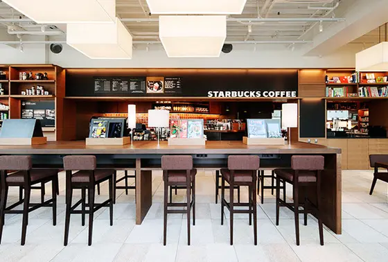 店内のスタバ
