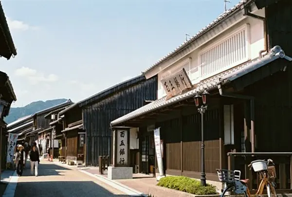 百五銀行 関支店
