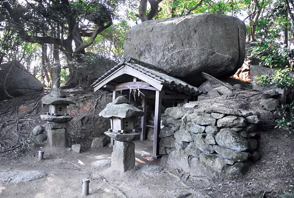 石上神社