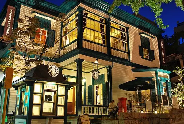 スターバックスコーヒー 神戸北野異人館店（STARBUCKS COFFEE）