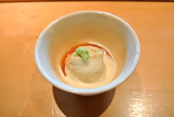 前菜の湯葉刺し