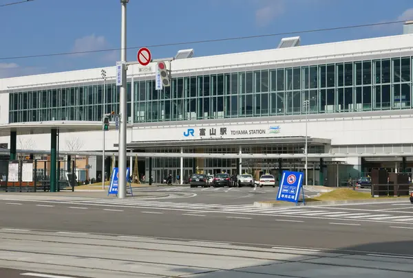 富山駅とその周辺