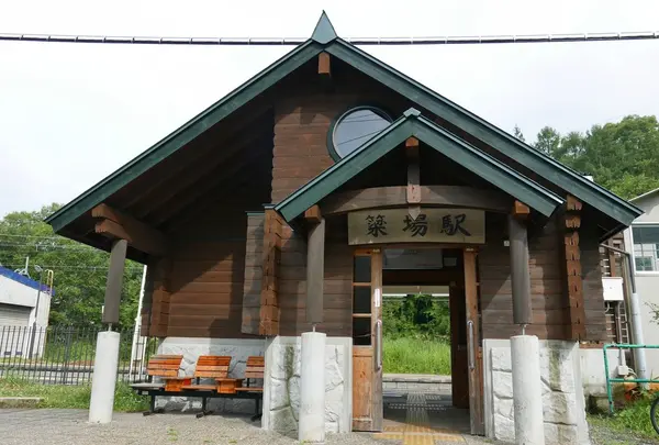 簗場駅は無人駅