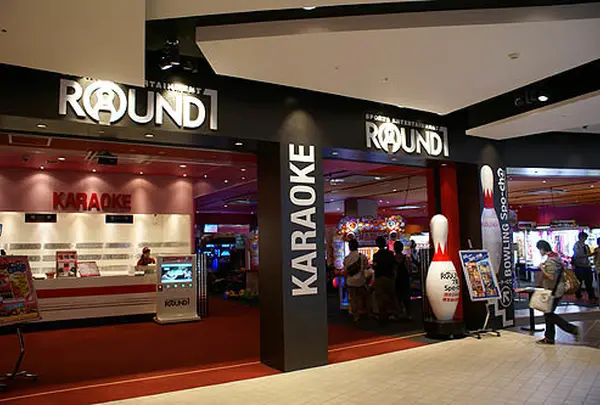 ラウンドワンスタジアム ダイバーシティ東京 プラザ店