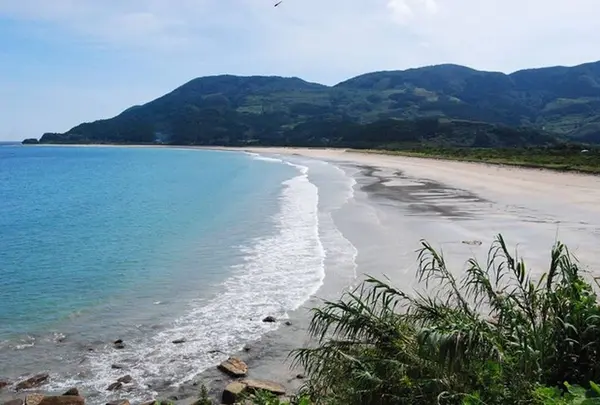 石波海岸