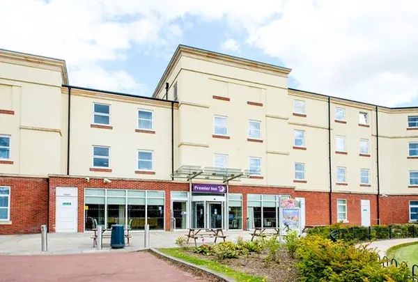 Premier Inn Stoke/Trentham Gardens hotel