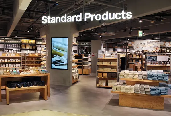 Standard Products ヨドバシ吉祥寺店
