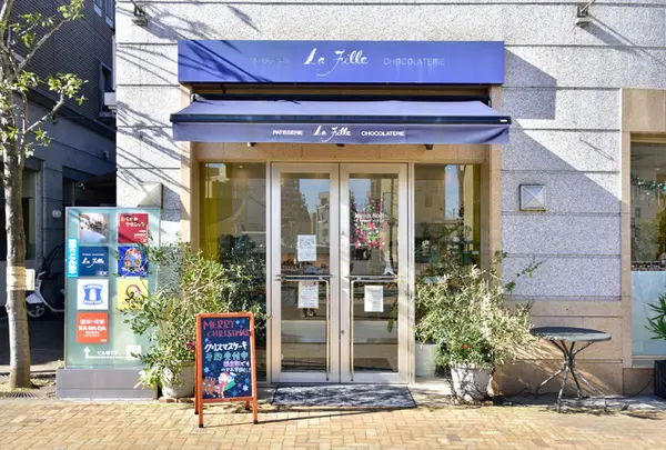 ラ・フィーユ一之江店