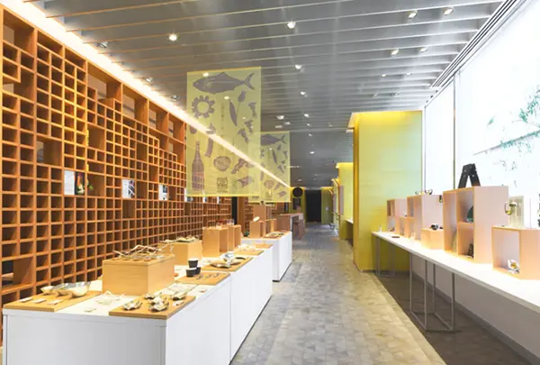 日本橋とやま館