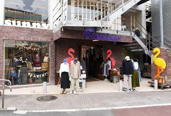 フラミンゴ原宿店