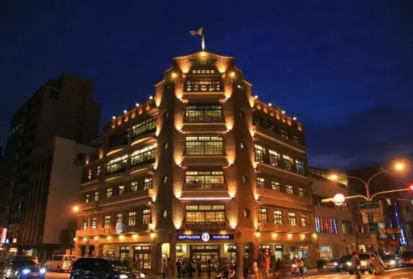 林百貨 Hayashi Departmental Store