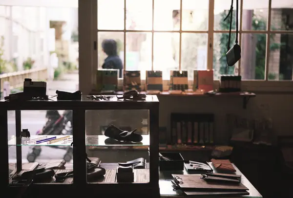 poooL（プール）