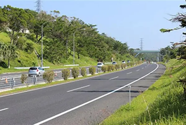 沖縄自動車道