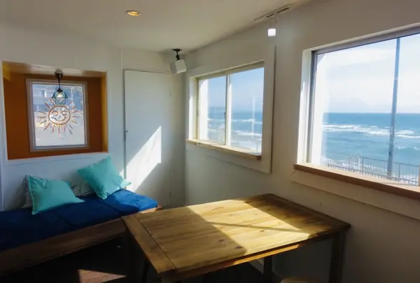 サンライズシャック 稲村ヶ崎本店/The Sunrise Shack Inamura Beach & Park