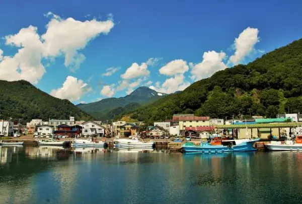 羅臼港