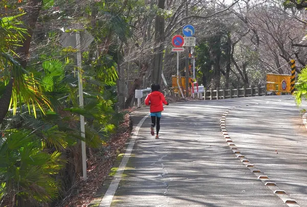 ランニングや自転車が見られる