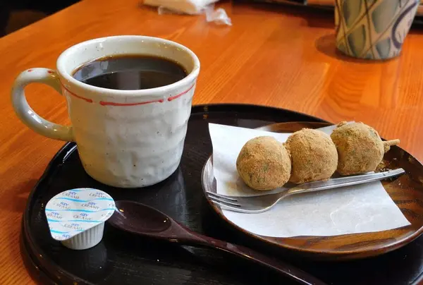 コーヒーには和菓子が