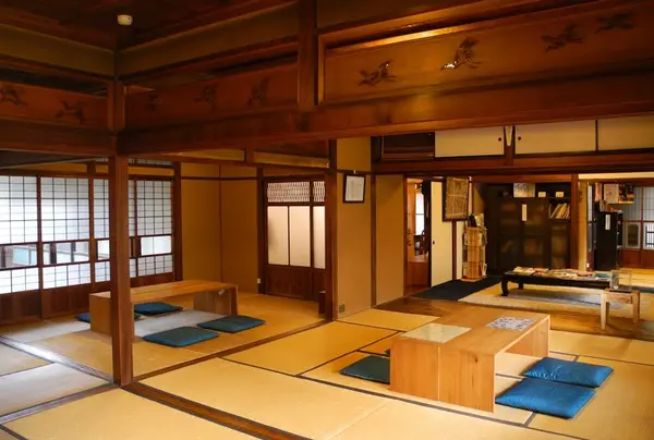 こちらは和室大広間