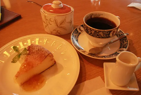 カフェ「オアシス」