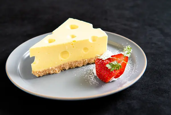 チーズケーキ