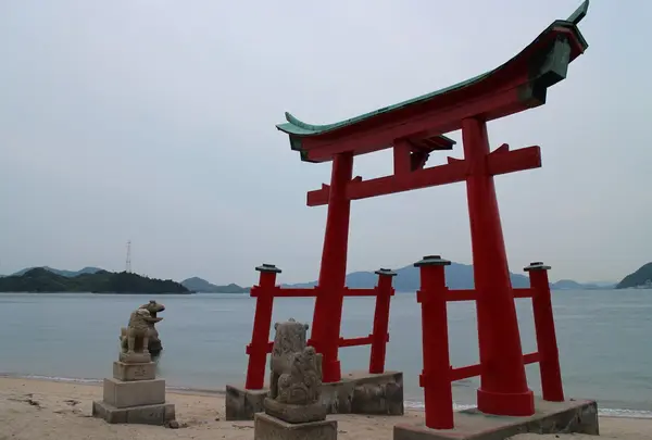 岩子島厳島神社