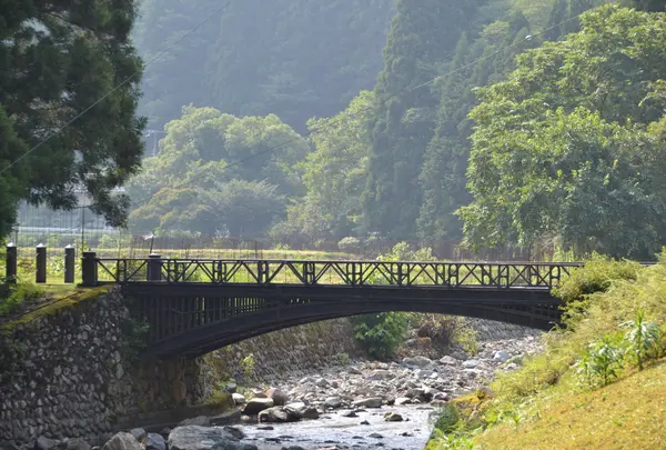 神子畑鋳鉄橋