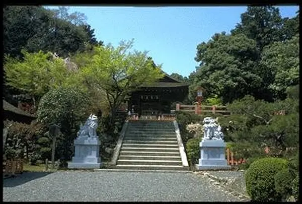 建勲神社