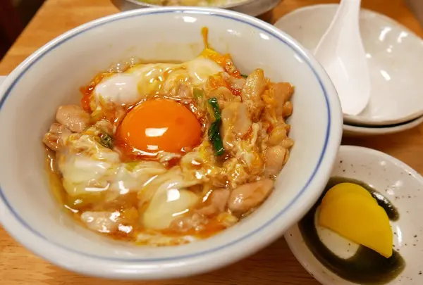 鳥喜多で絶品親子丼を！