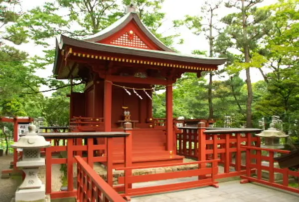 鶴岡八幡宮