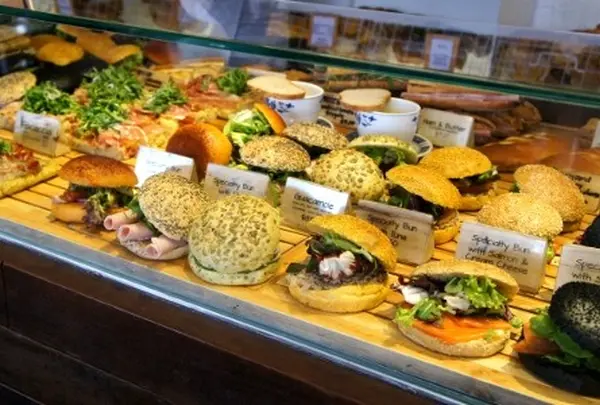 Tiong Bahru Bakery