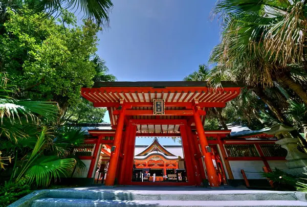 青島神社