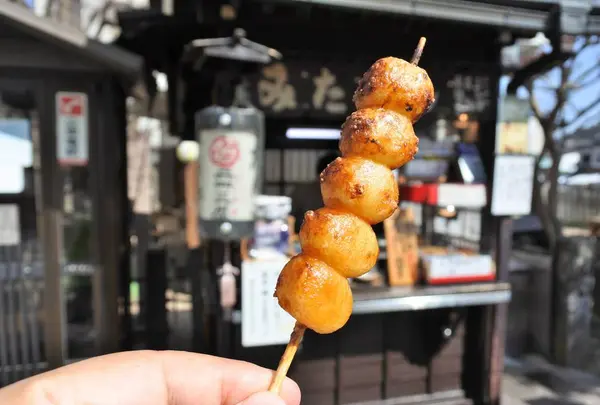 二四三屋から始まる買い食いの旅