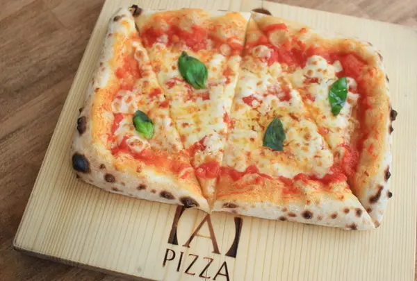 ＡＰＩＺＺＡ