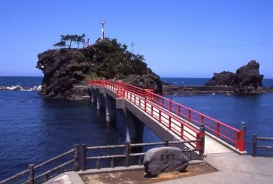 弁天岩