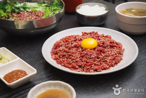 우가육회불고기