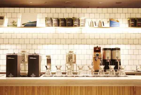 VERVE COFFEE ROASTERS SHINJUKU STATION(ヴァーヴ コーヒー ロースターズ シンジュク ステーション)