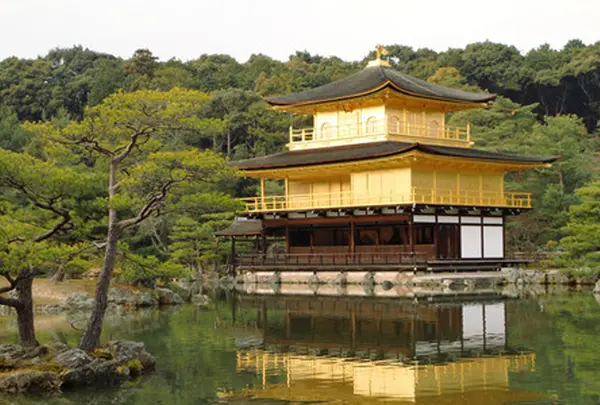 金閣寺（鹿苑寺）