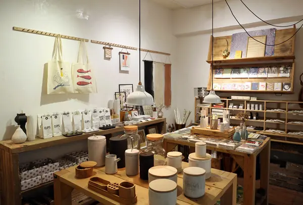 オルネ ド フォイユ