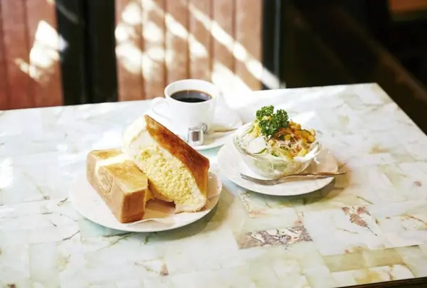 喫茶フルール