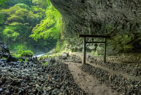 天岩戸神社