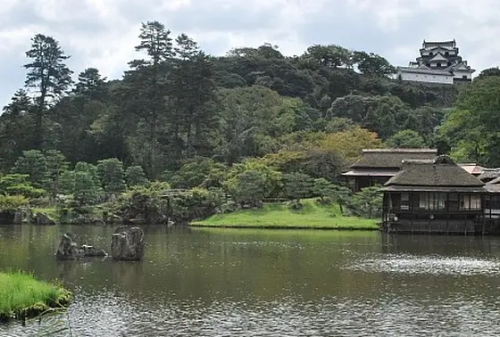 玄宮楽々園