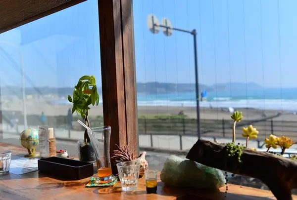 Cafe & Bar 麻心