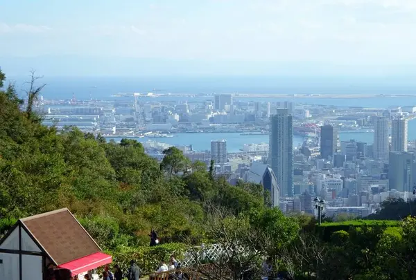 神戸布引ハーブ園　風の丘エリア