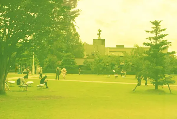 カラー・アクティヴィティ・ハウス　からの風景