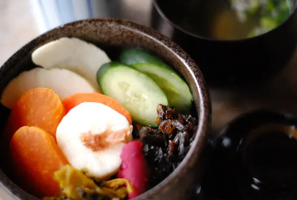 お漬物の試食