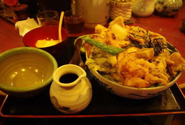 手打ちうどん　　麦や