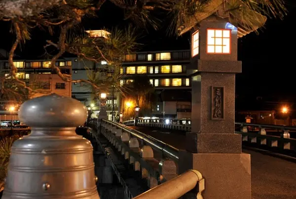 三朝温泉