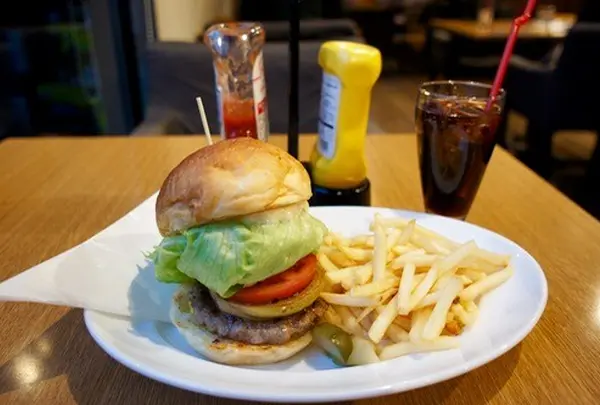 【江東区】カフェハウス（CAFE;HAUS）
