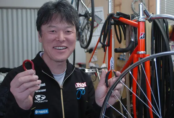 サイクルプロショップ「アシル自転車」