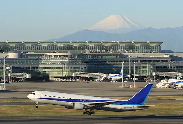羽田空港 (HND)（東京国際空港）